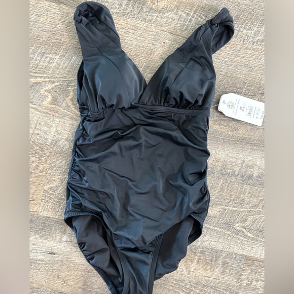 Other - Elegant Black One-Piece Swimsuit